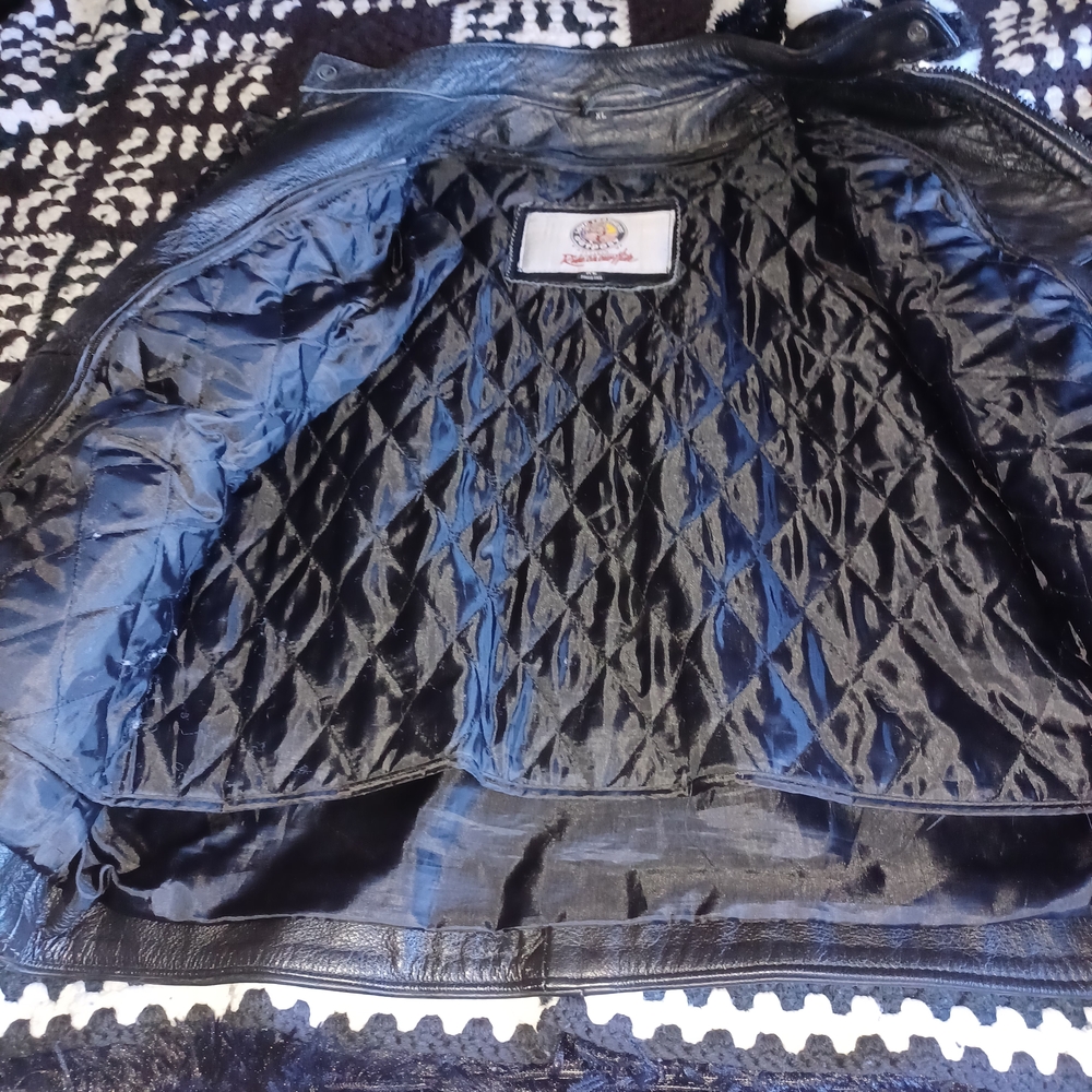 Men's Black Skeleton Performance Jacket - image 4